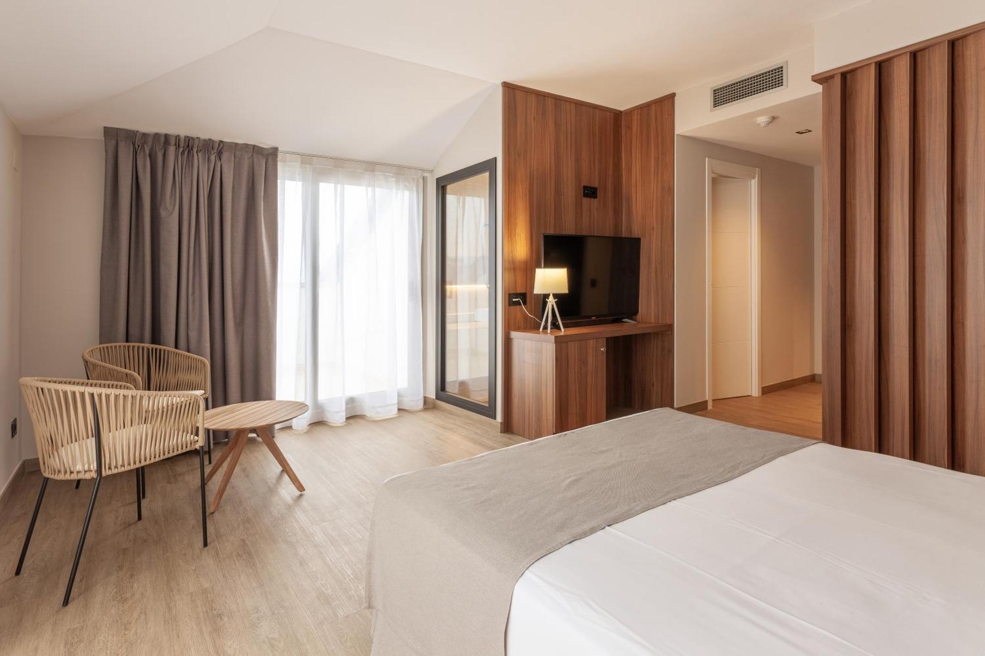 Dwo Sirius - Adults Only Otel Santa Susanna Dış mekan fotoğraf